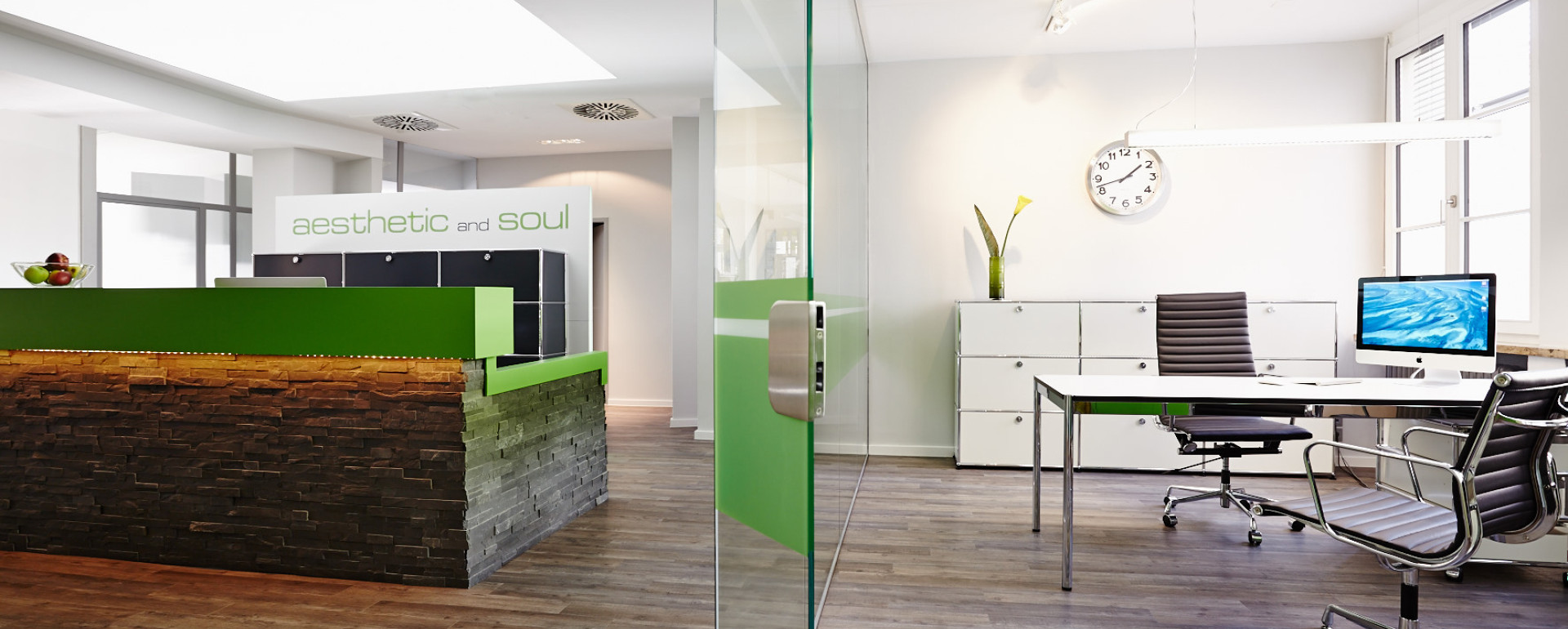Praxisklinik aesthetic & soul | Empfang & Beratungszimmer